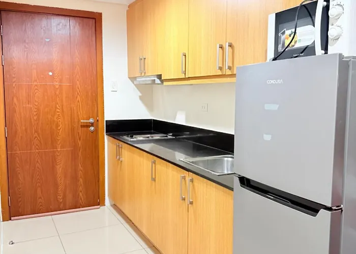 Shell Residences Twin By Paul Apartment